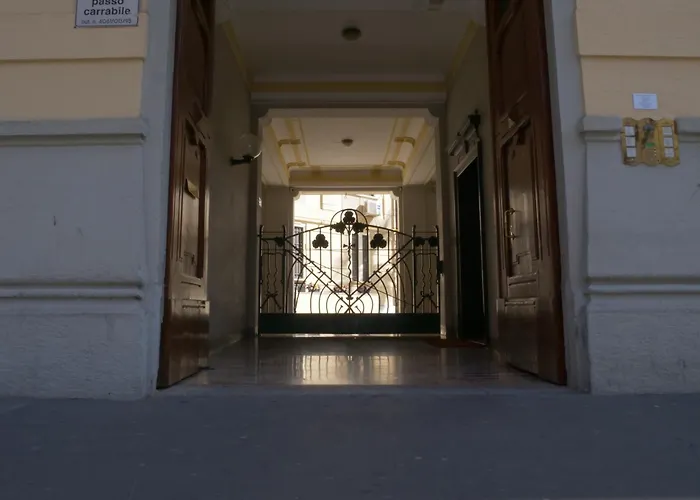 Wonderful Downtown -Hd Netflix, King-Size Bed, Two Minutes' Walk From Metro